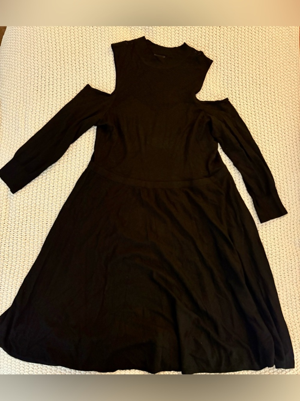 torrid Black Cold-Shoulder Long Sleeve Midi Dress Size 2